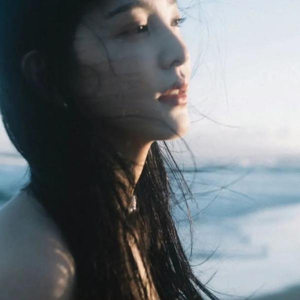 三月小姐